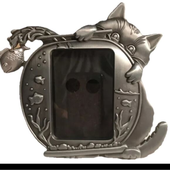 Malden Pewter Silver Kitty Cat Picture Frame 2.5 x 3.5 Cute Fish Bowl - Picture 1 of 5